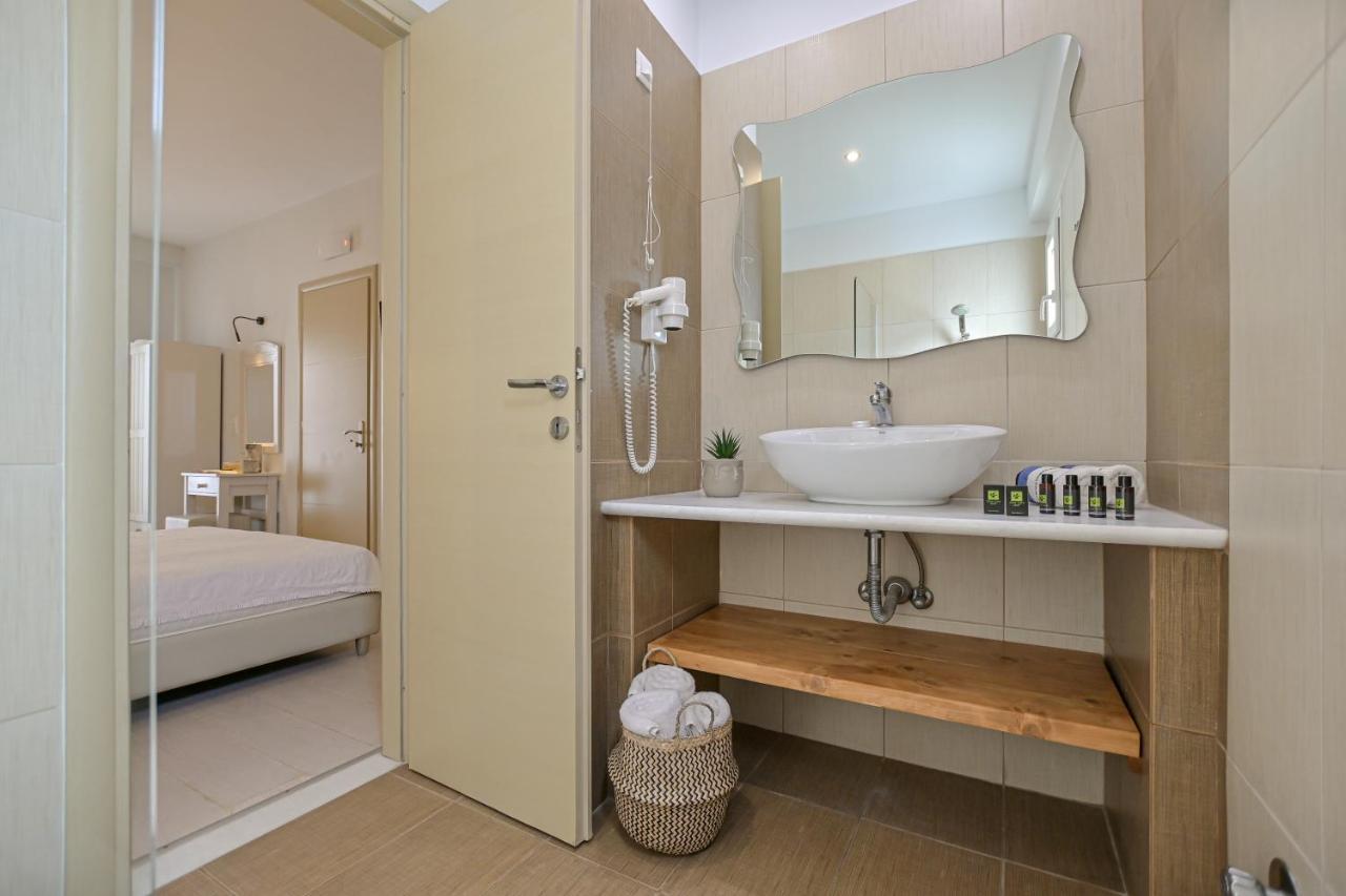 Blue Sky Aparthotel Naxos City Exterior photo