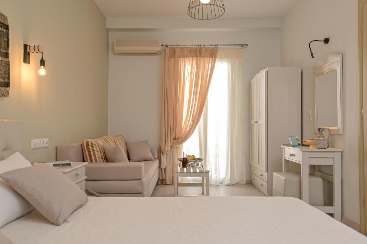 Blue Sky Aparthotel Naxos City Exterior photo