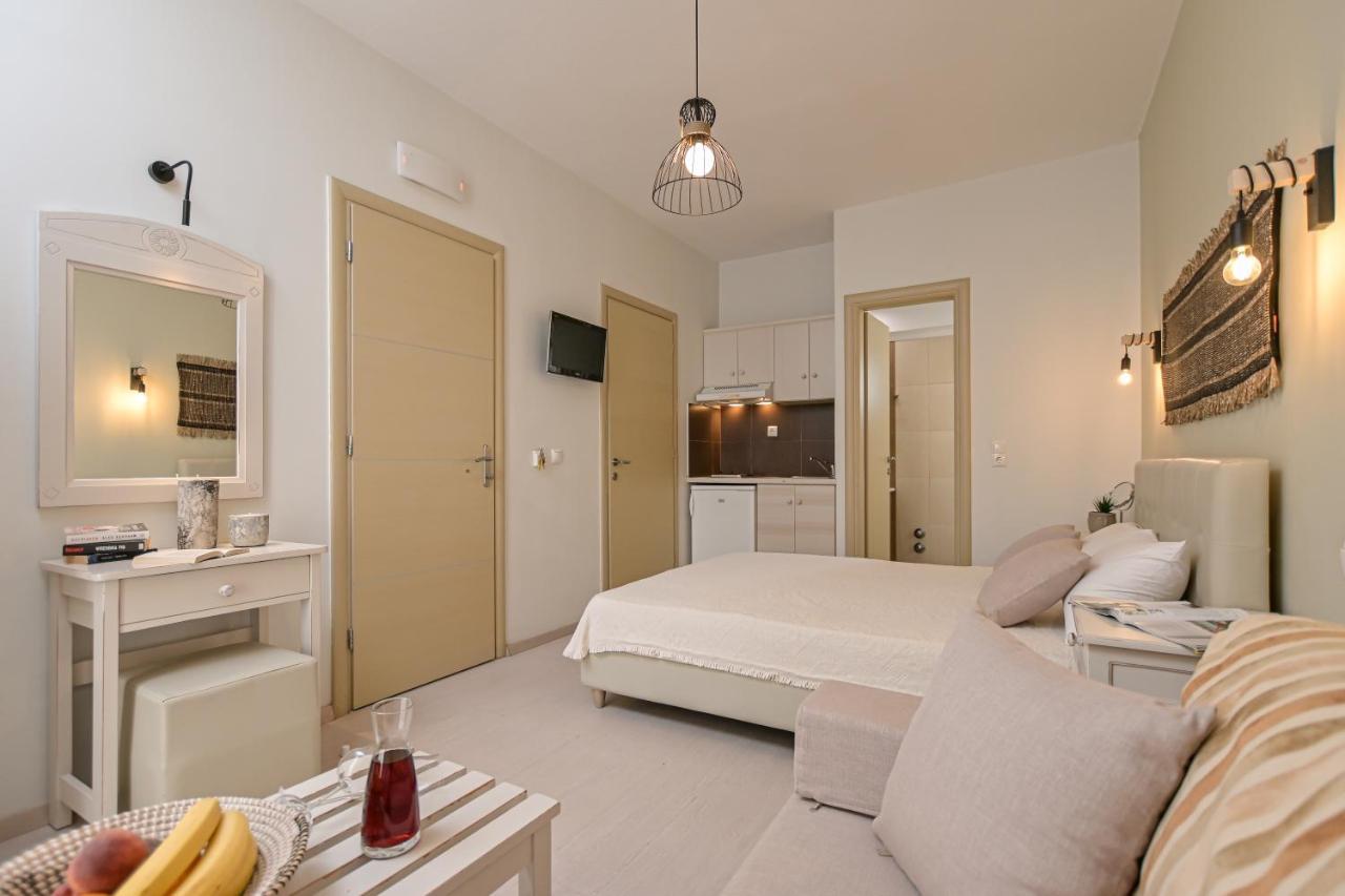 Blue Sky Aparthotel Naxos City Exterior photo