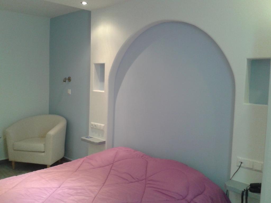 Blue Sky Aparthotel Naxos City Room photo