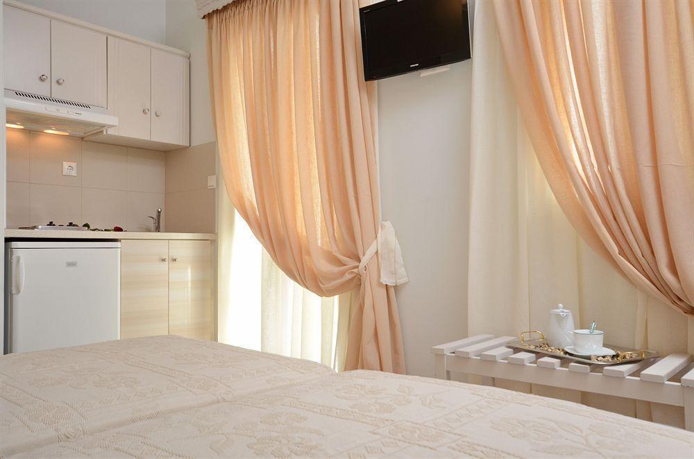 Blue Sky Aparthotel Naxos City Exterior photo