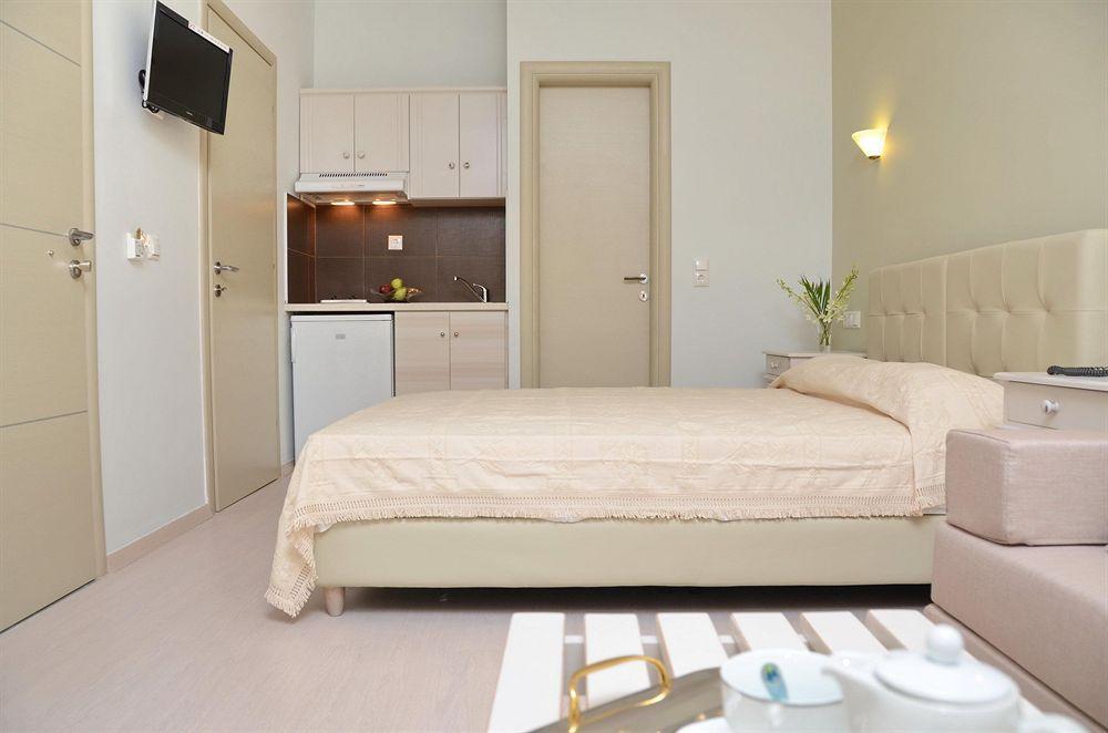 Blue Sky Aparthotel Naxos City Exterior photo