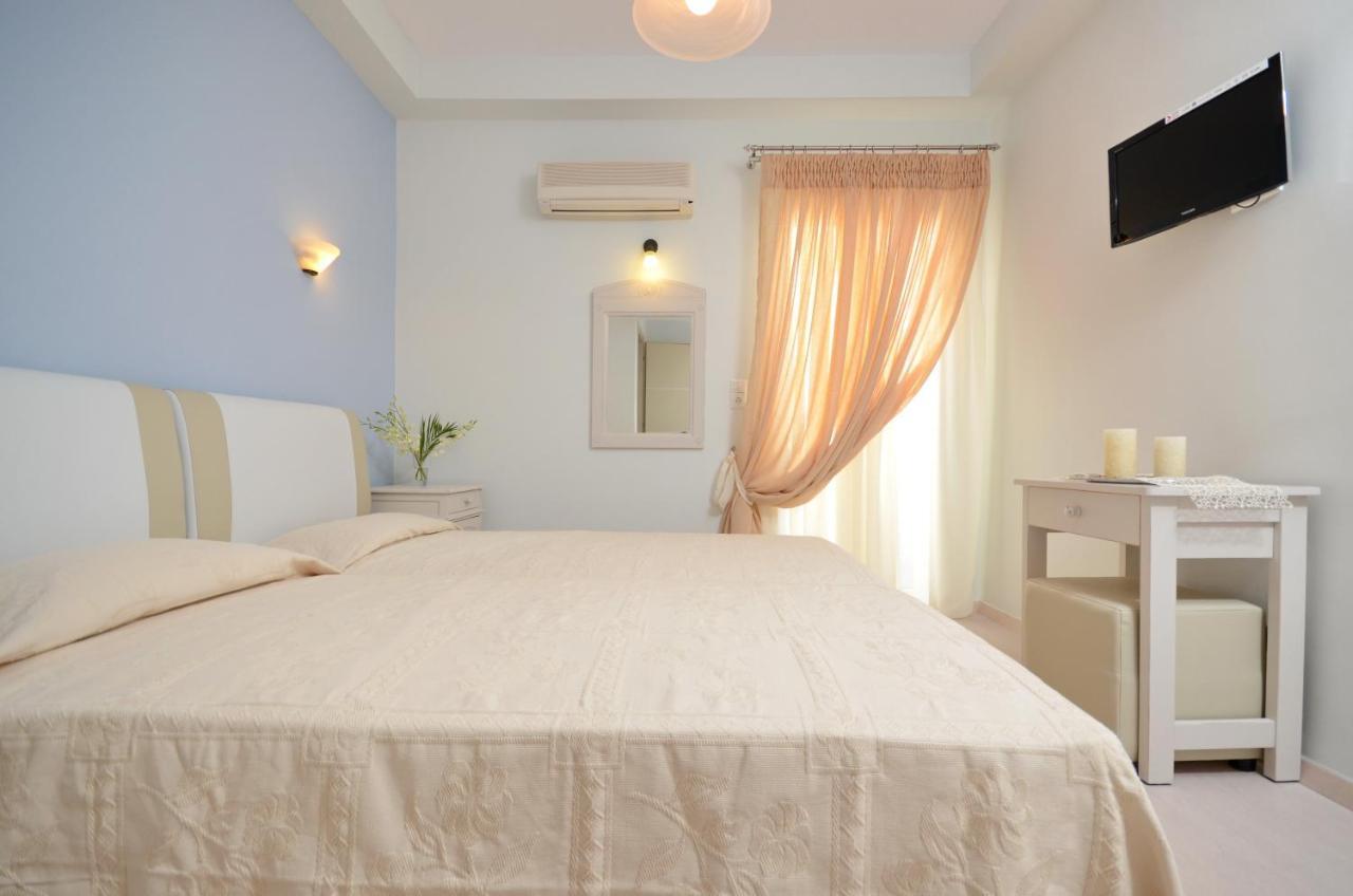 Blue Sky Aparthotel Naxos City Exterior photo